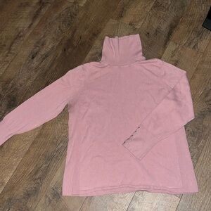 JM Collection blush pink mauve turtleneck with sleeve detailing